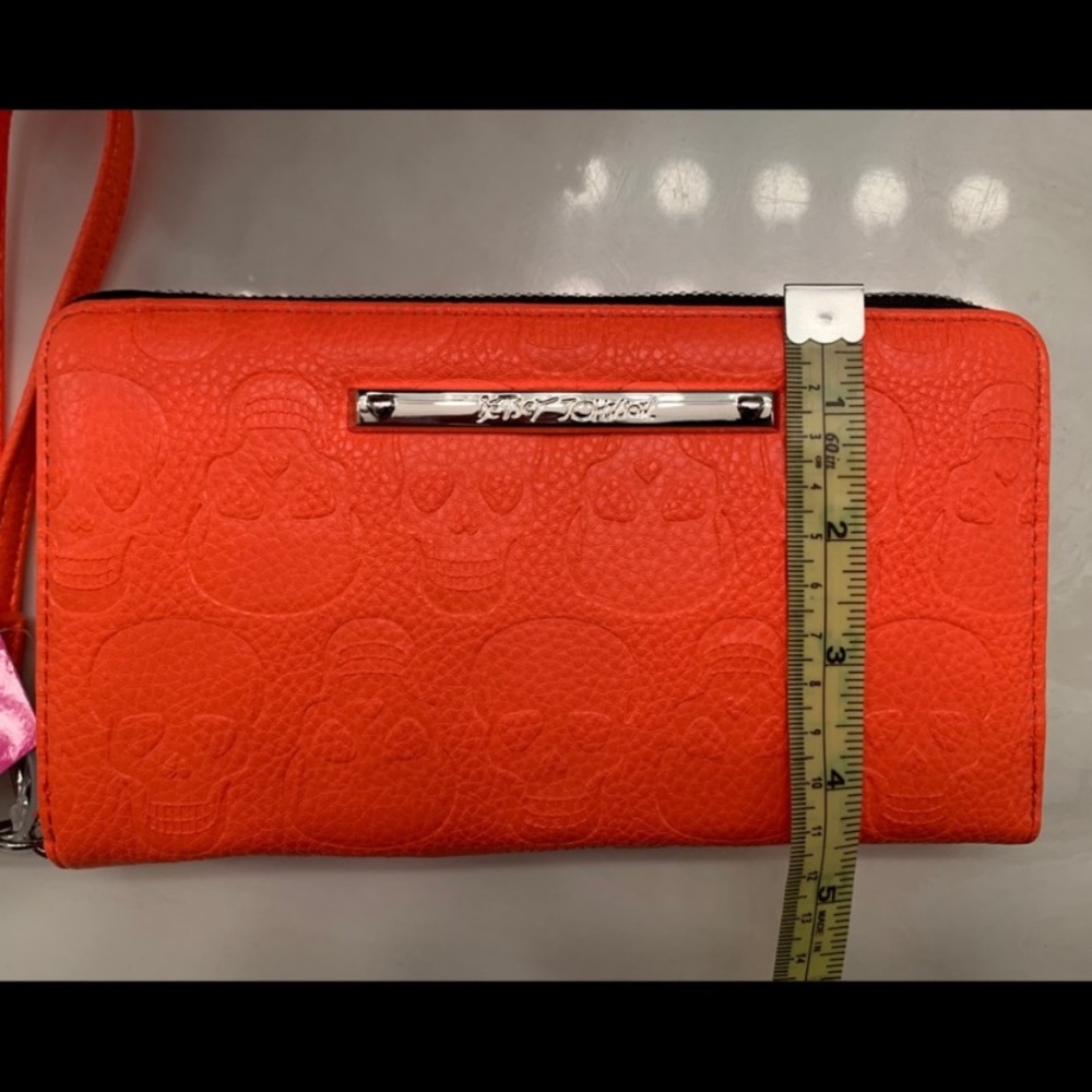 BUNDLE NEW BETSEY JOHNSON skull 💀 wallet/wristlet - Picture 7 of 7